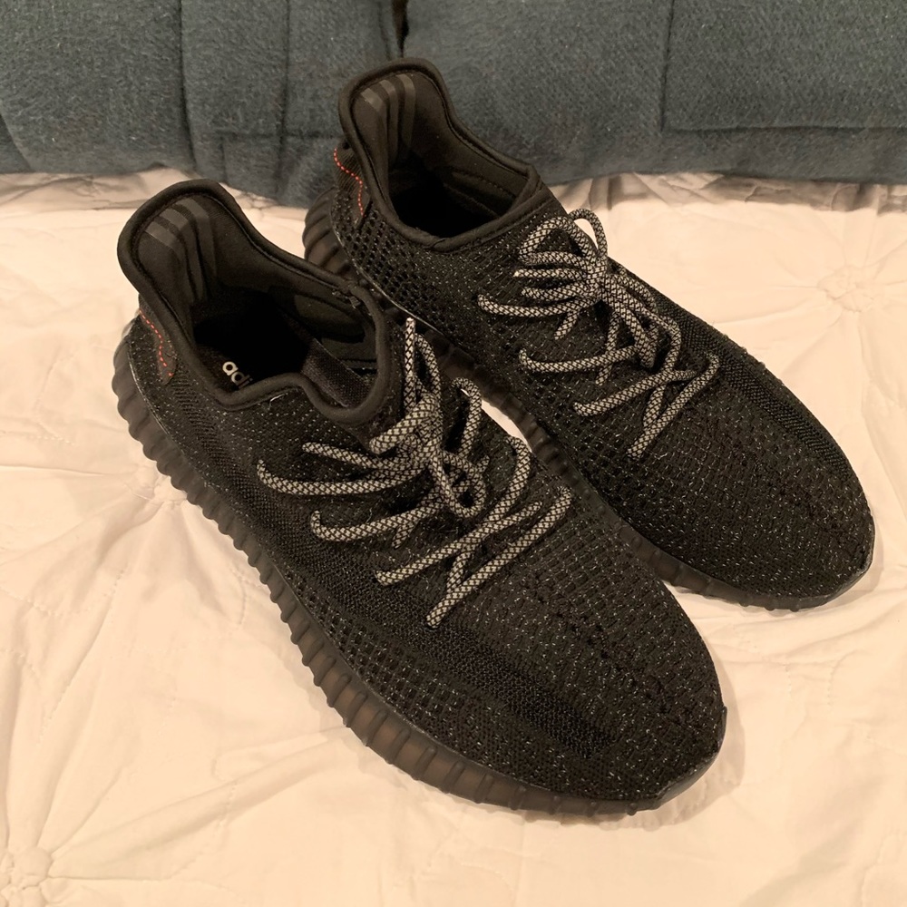 Adidas Yeezy Boost 350 v2